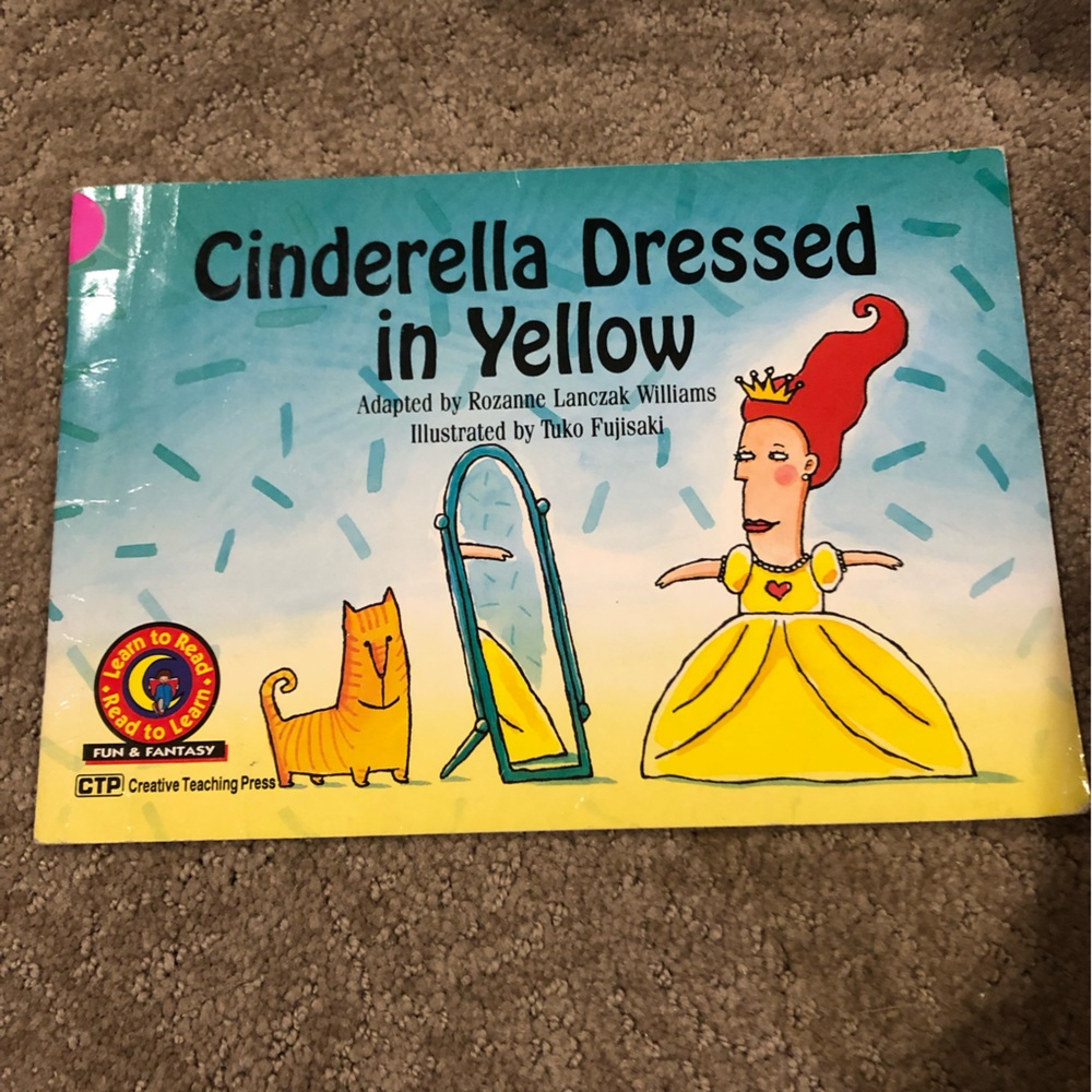 📚5 for $15 Cinderella Dressed in Yellow